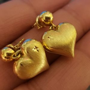 18k saudi gold 750 stamped